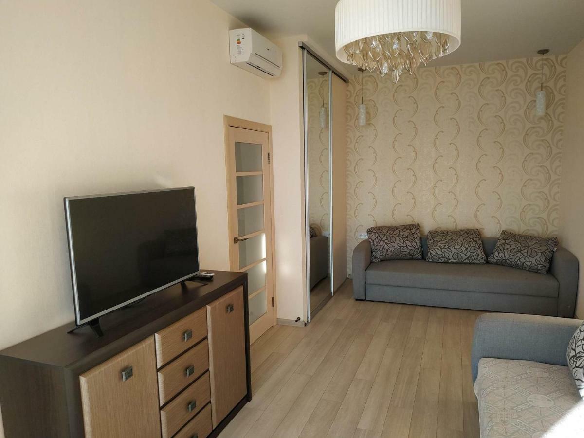 Sunny View Apartment โอเดสซา ภายนอก รูปภาพ
